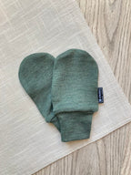 Merino wool mittens