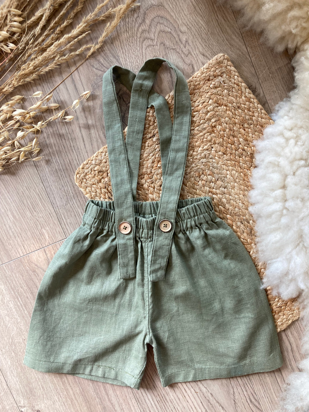 Linen suspender shorts