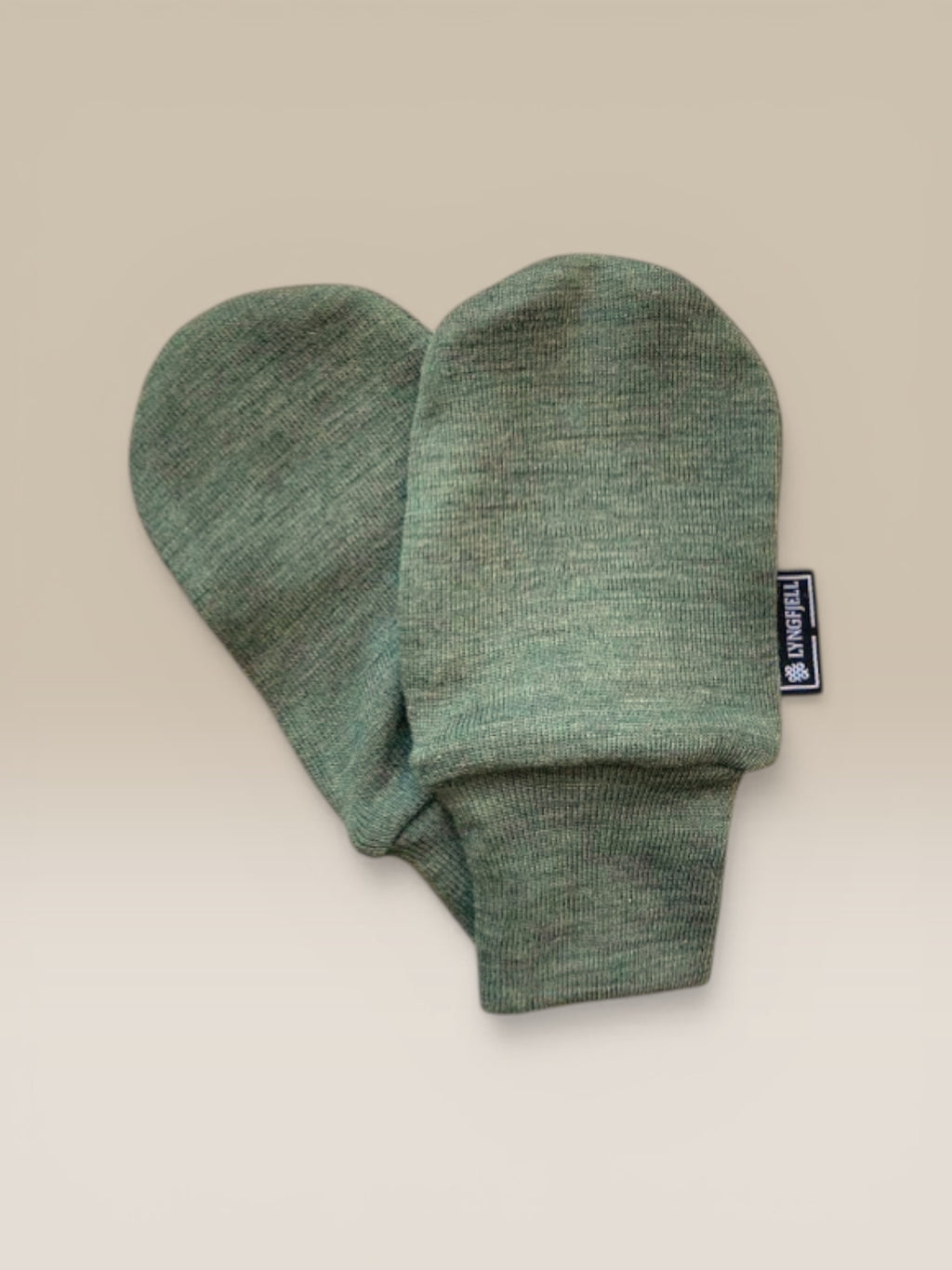 Merino wool mittens